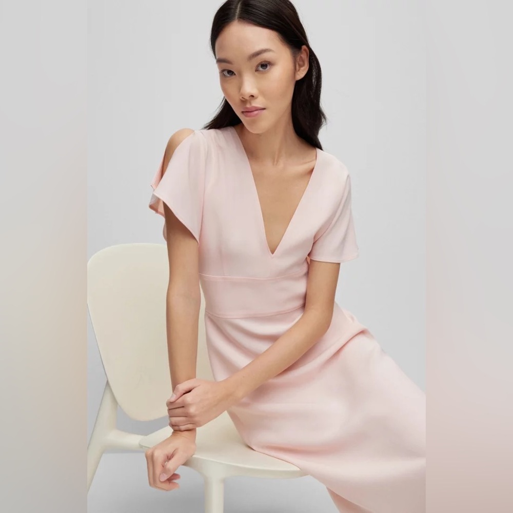BOSS Dawinga Flutter Sleeve A-Line Dress
SLIM-FIT LONG-LENGTH V-NECK Pink NEW